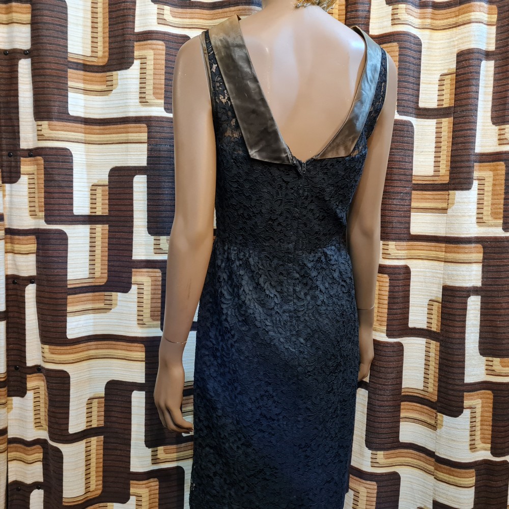 Vintage 1950's Black Lace Cocktail Shift Dress